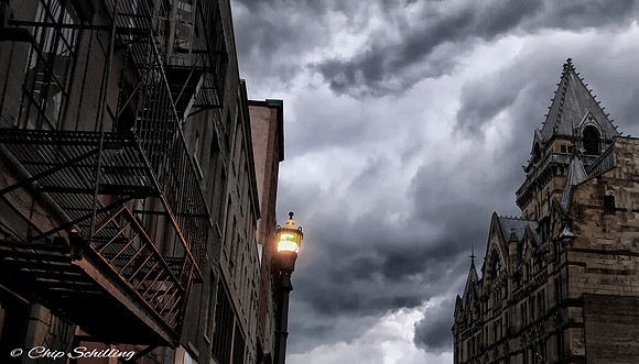 Storm Syracuse 8420 ZF